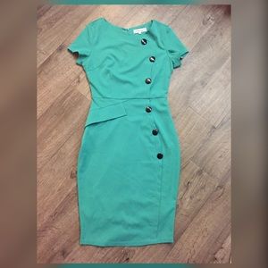 💚Emage green vintage knee length dress